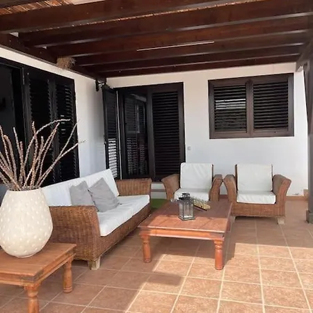 Petronila Tias, Lanzarote Apartment *