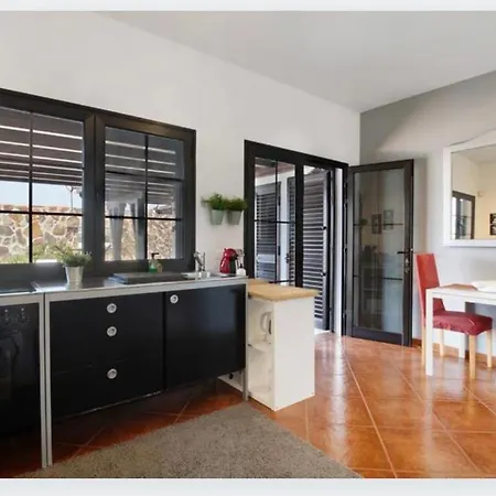 Petronila Tias, Lanzarote Apartment Conil